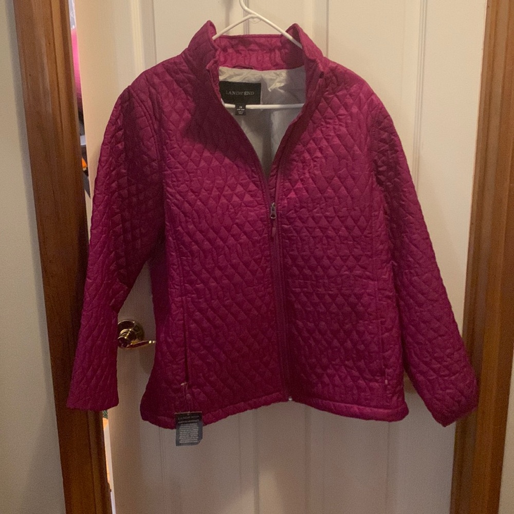 NWT Plus Size Packable Jacket- lightweight and fits inside the side pocket